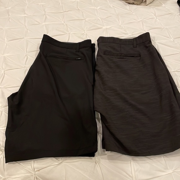 Lot of 2 men’s SPLIT shorts - Picture 2 of 8